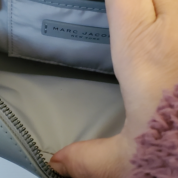 Marc Jacobs Grey Crossbody - Picture 5 of 5